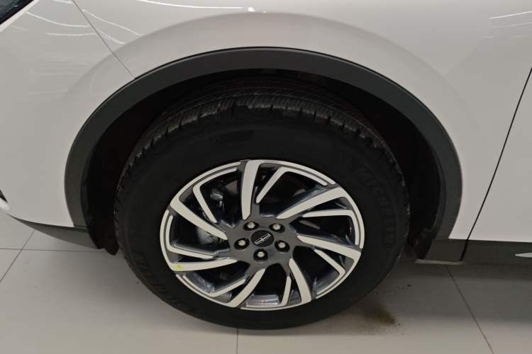 Used Lincoln Corsair 2023 2.0T Two-Wheel Drive Luxury Edition Exterior 4