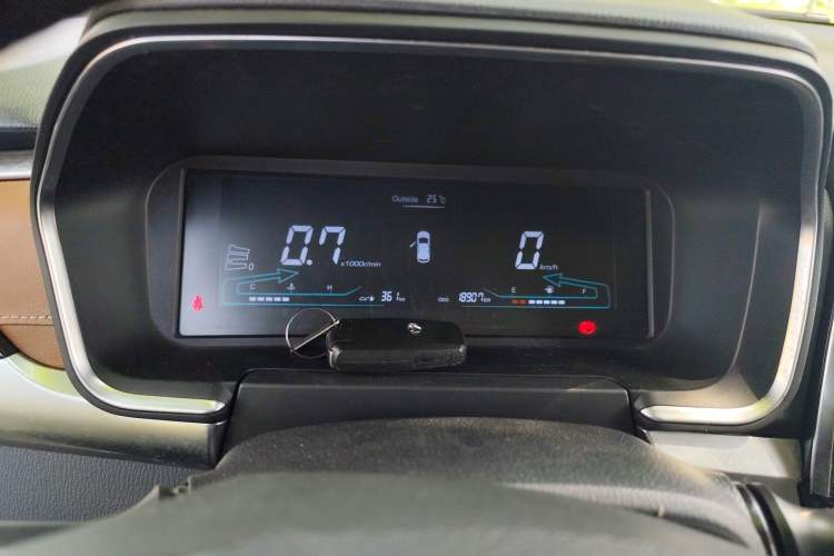 Used CHANGAN KAICHENG Changxing 2019 1.5L Manual Smart Connect Luxury Model
