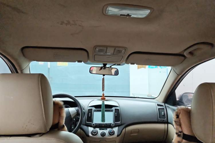 Used Hyundai Celesta 2015 1.6L Automatic Comfort Model