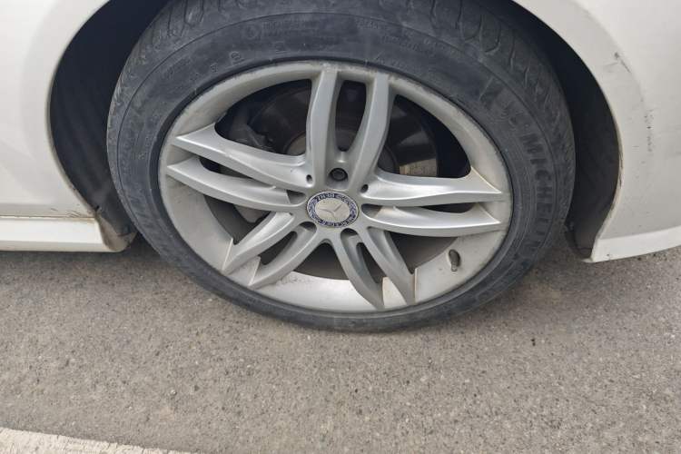 Used Mercedes-Benz C-Class 2013 C 180 Classic Grand Edition
