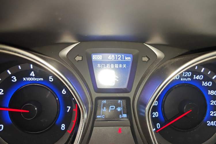 Used Hyundai Elantra (5th Generation / Langdong) 2015 1.6L Automatic Leading Model
