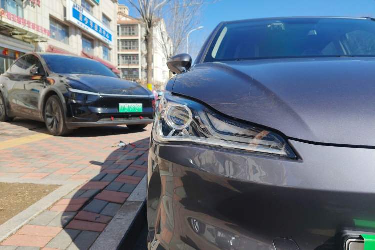 Used NETA V 2022 Long-Range Industry Custom Edition
