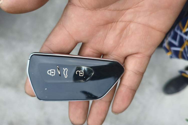 Used Volkswagen ID.4 CROZZ 2021 Long-Range Lite PRO Two-Wheel Drive Version Vehicle Key