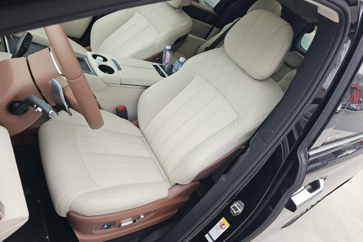 Used BYD Xia 2025 DM-i 1.5T 180km Beyond Edition