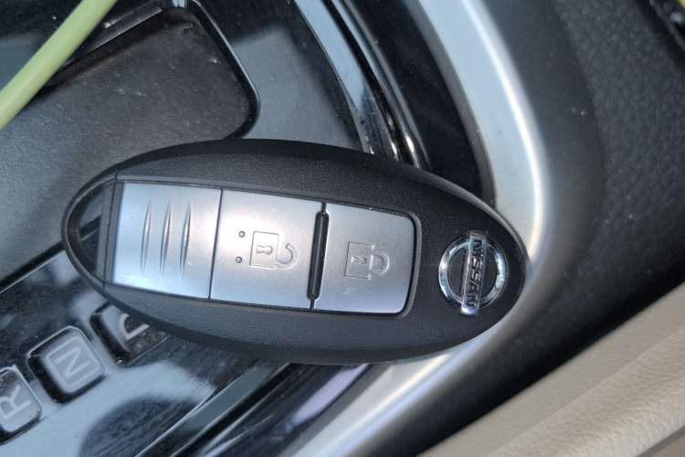 Used Nissan Tiida 2023 1.6L CVT Smart Drive Version Interior 1