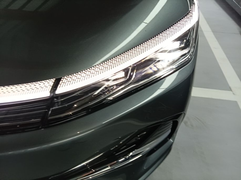 Geely Galaxy A7 2025 Model EM-i 70km Luxury Edition — снимка 8