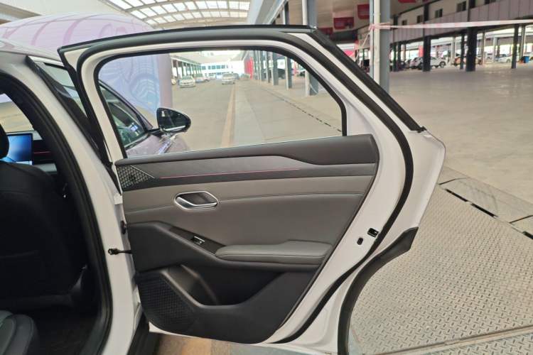 Used BYD Qin L 2025 EV 545KM Excellence Edition
