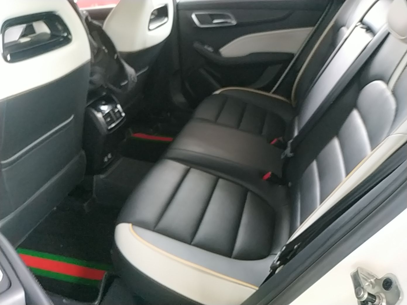 MG 6 2021 Pro 1.5T Automatic Trophy Luxury Edition — снимка 20