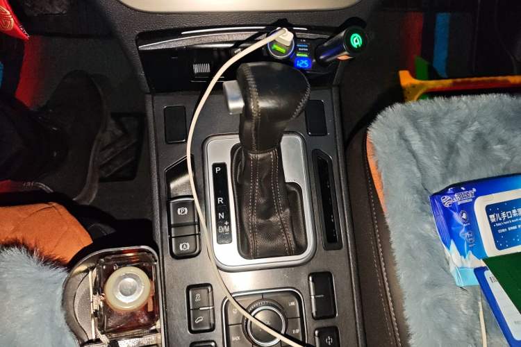 Used Haval H6 Coupe 2018 Blue Label 1.5T Automatic Two-Wheel Drive Luxury Model Gear Lever