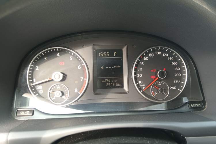 Used Volkswagen Touran 2015 1.4T DSG Comfort Edition 5 Seats