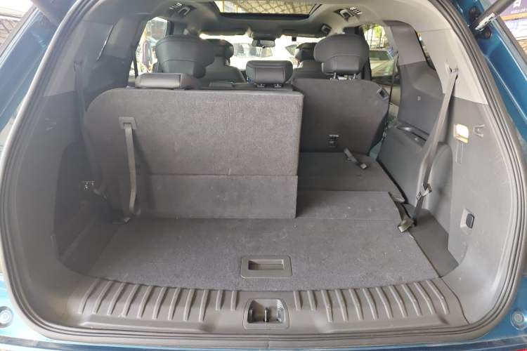 Used Ford Edge 2023 Ford Explorer L 2.0T EcoBoost Two-Wheel Drive 7-Seater Luxury Model
