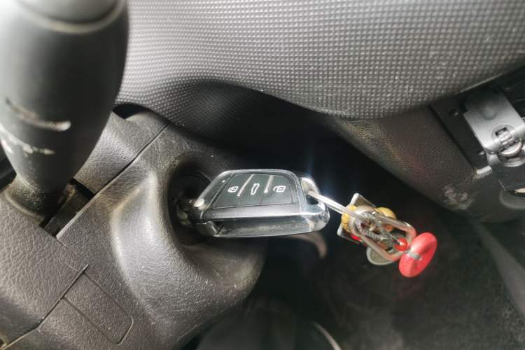 Used Peugeot 207 2011 Sedan 1.4L Manual Yule Edition Vehicle Key