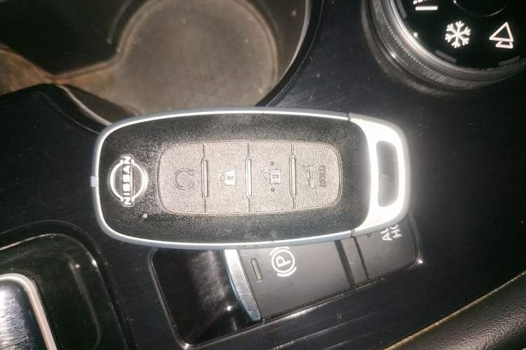 Used Nissan X-Trail 2023 e-POWER Ultra-Hybrid Dual-Motor All-Wheel-Drive Supreme Edition Interior 1