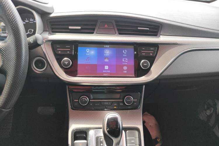 Used Geely Auto Emgrand GS 2016 Elegant Edition 1.8L Automatic LingShang Model
