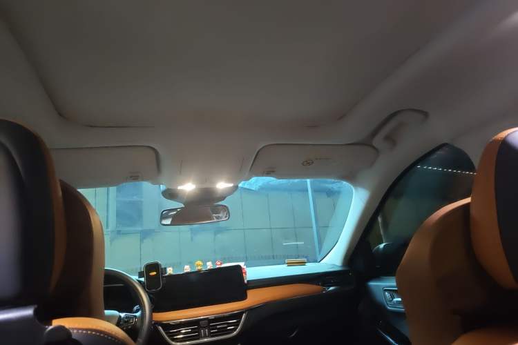 Used Ford Escape 2020 EcoBoost 245 Four-Wheel Drive Luxury Edition
