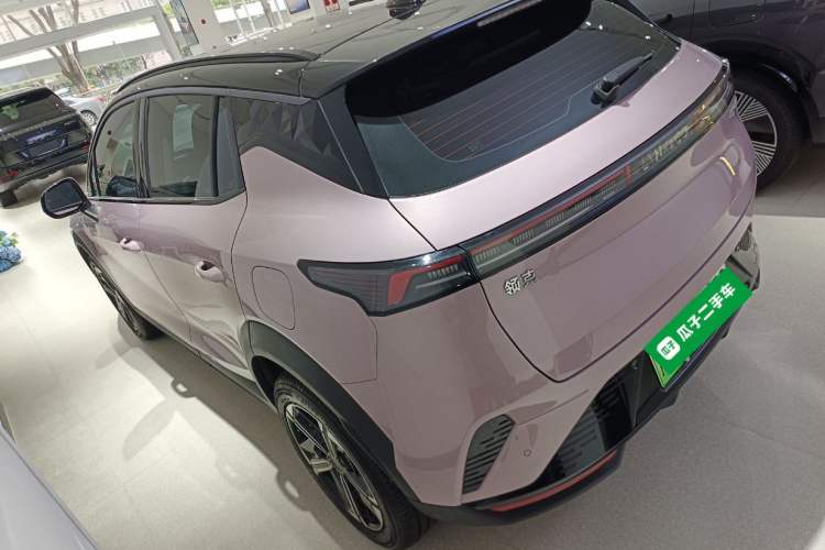 Used Lynk & Co 06 EM-P 2023 EM-P 126 Long-Range Halo
