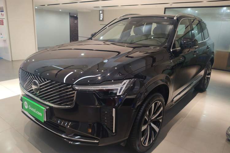 Used Volvo XC90 2025 Facelifted B5 Zhiyi Luxury Edition 5 Seats