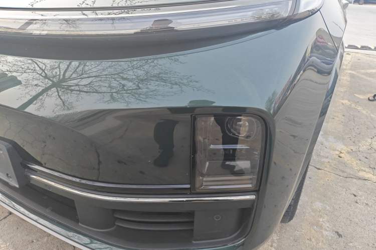 Used Li Auto L8 2023 Pro Model
