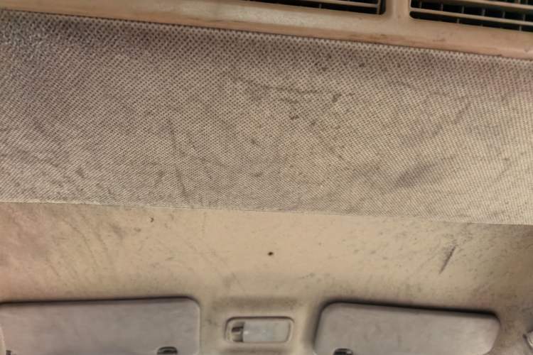 Used Wuling Rongguang 2014 1.2L S Standard Model
