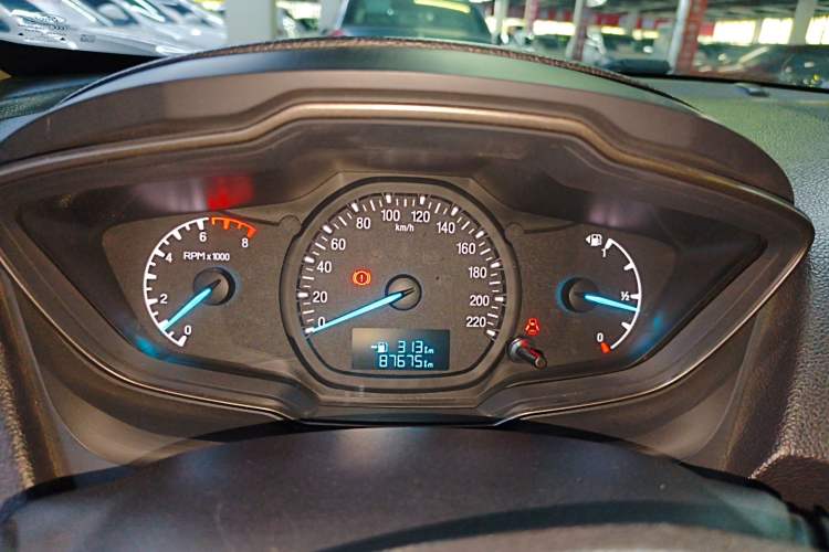 Used Ford Escort 2015 1.5L Manual Comfort Model Instrument Cluster