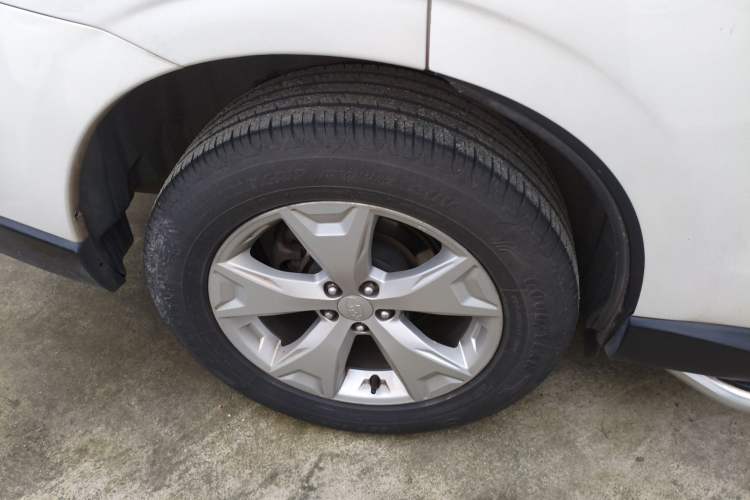 Used Subaru Forester 2014 2.0i Manual Luxury Edition
