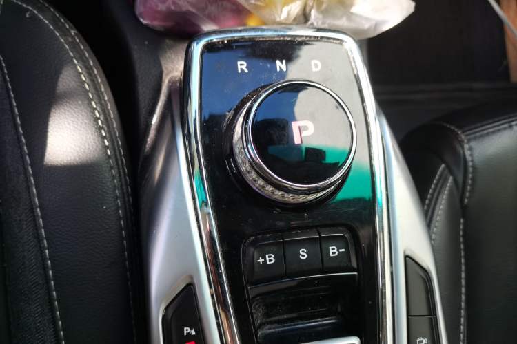 Used BAIC Beijing EX3 2019 R600 Trendy Edition Gear Lever