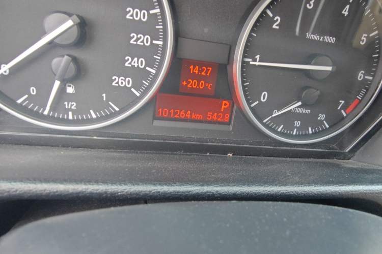 Used BMW X1 2014 sDrive18i Leading Model