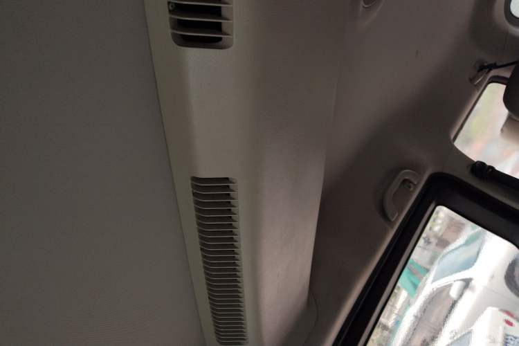 Used JAC Refine M4 2017 2.0T Manual Luxury Version Headliner