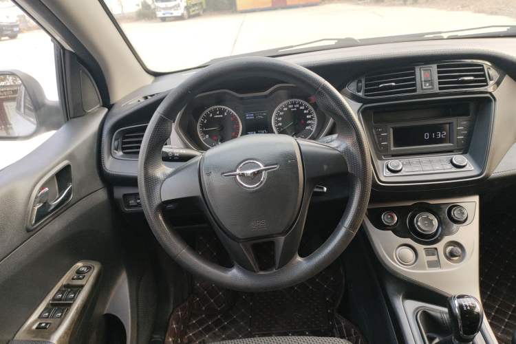 Used Haima M3 2016 1.5L Manual Comfort Model
