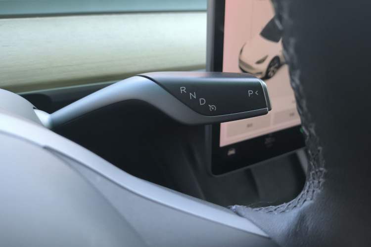 Used Tesla Model Y 2021 Long-Range All-Wheel-Drive Version