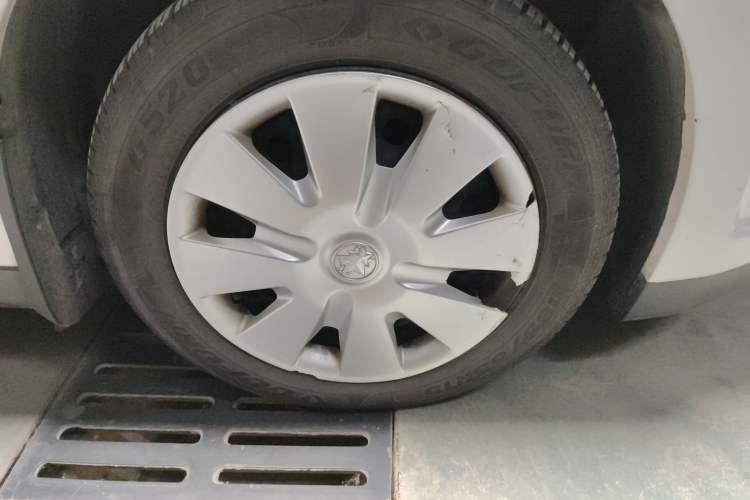 Used Venucia D50 2013 1.6L Manual Fashion Edition