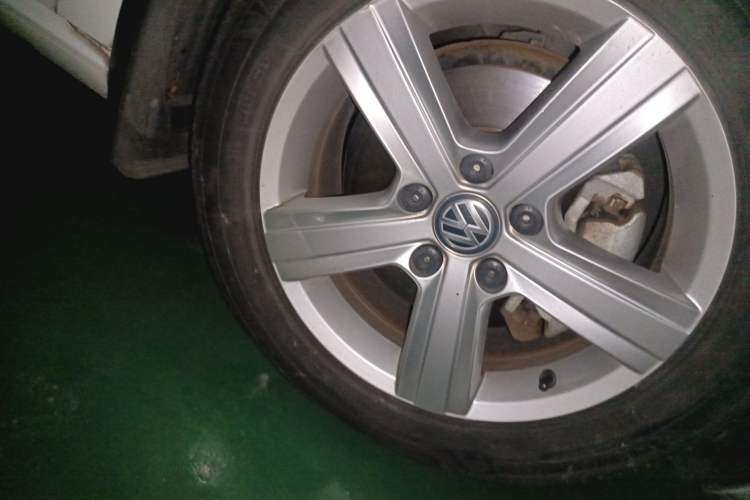 Used Volkswagen Golf 2017 230TSI Automatic Comfort Edition – Celebrating Milestone of One Million Units
