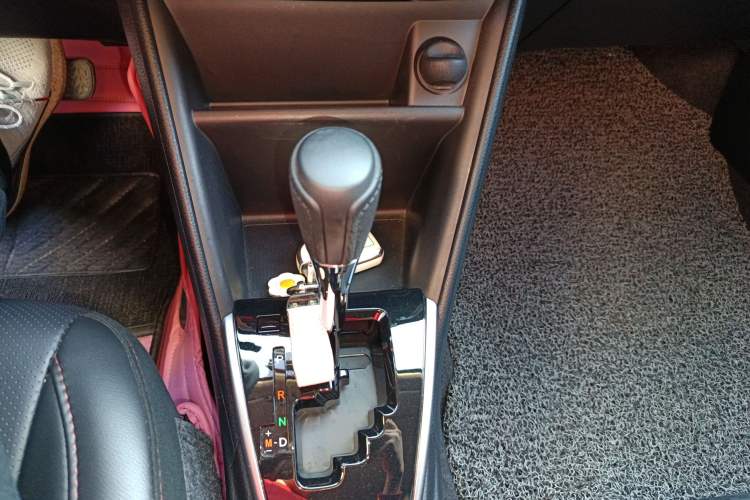 Used Toyota YARiS L Zhi Xuan 2022 X-Trail 1.5L CVT Luxury PLUS Edition