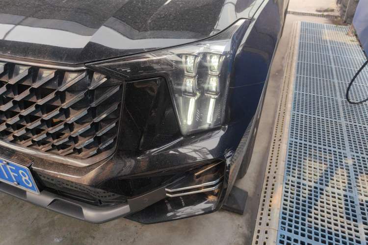 Used GAC Trumpchi GS8 2022 Flagship Series 2.0 TGDI Two-Wheel-Drive Prestige Edition (7 Seats) Left Front Headlight