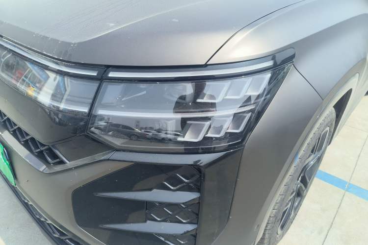 Used Volkswagen Teramont 2025 Tiguan Pro 450TSI Four-Wheel Drive Summit Edition