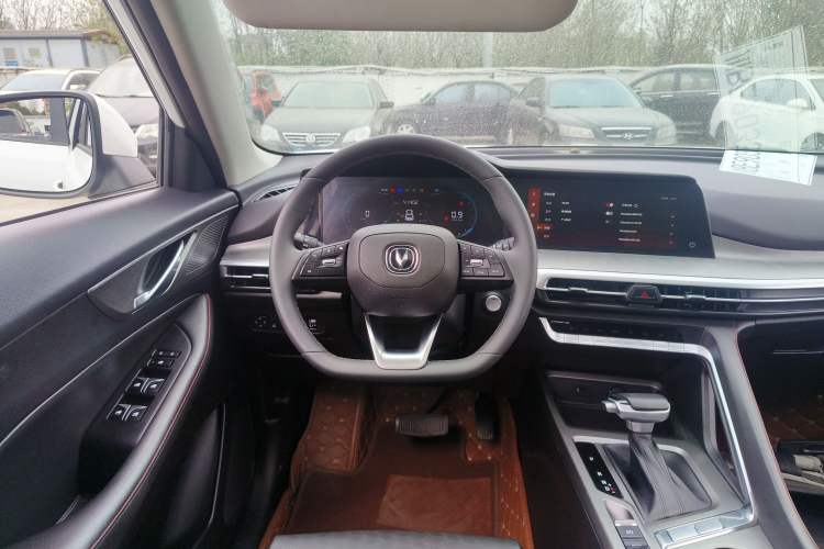 Used CHANGAN CS35PLUS 2021 Blue Whale NE 1.4T DCT Luxury Model