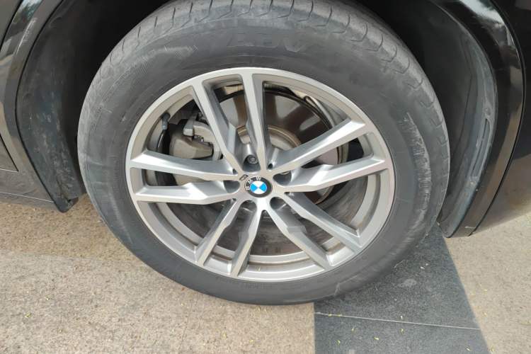 Used BMW X3 2018 xDrive25i M Sport Package China V Right Front Wheel Hub