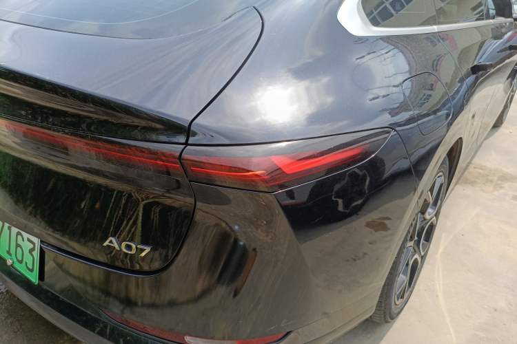 Used CHANGAN NEVO A07 2024 All-Electric "True Fragrance" Edition 515 Luxurious Model 58.9 kWh Right Rear Taillight