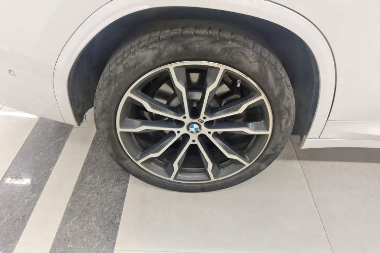 Used BMW X3 2022 Second Facelift xDrive30i Leading Edition M Night Sky Package