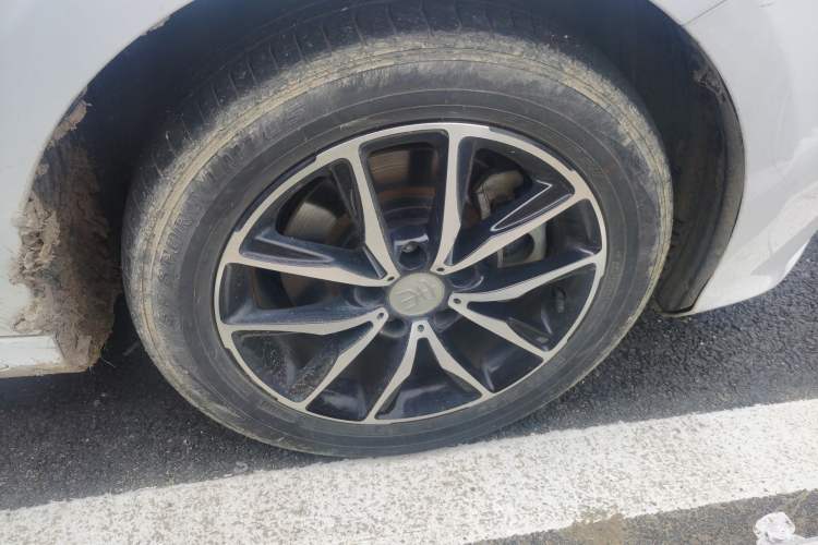 Used BYD Song MAX 2017 1.5T Automatic Smart Connect Prestige 7-Seater
