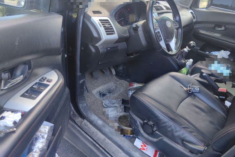 Used BYD S6 2014 1.5TI Manual Luxury 5-Seater
