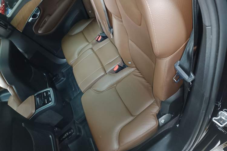 Used Volvo XC90 2021 B5 SmartDrive Luxury Edition 7 Seats Left Rear Seat