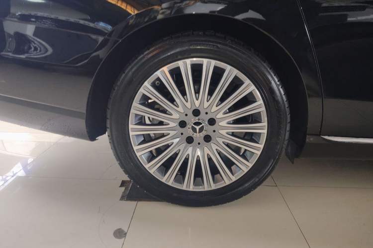 Used Mercedes-Benz E-Class 2021 Restyled E 300 L Luxury Edition