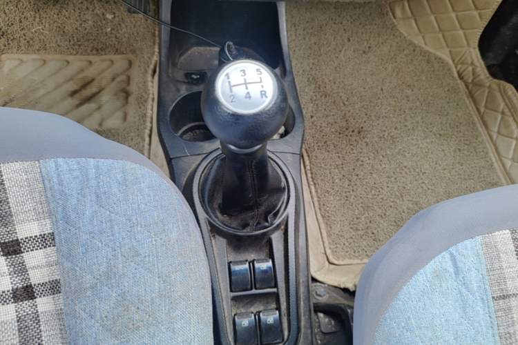 Used CHANGAN Benni mini 2012 1.0L Manual Fashion Edition China V Standard
