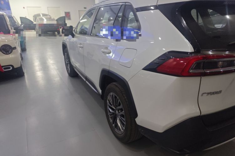 Used Toyota Wildlander 2023 2.0L CVT Four-Wheel Drive Luxury PLUS Edition
