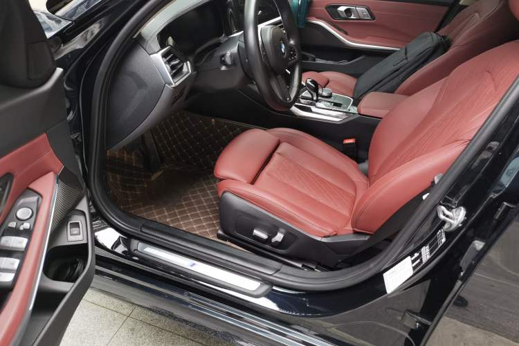 Used BMW 3 Series 2022 325Li M Sport Package Driver Seat