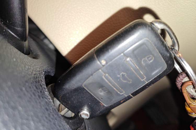 Used Volkswagen Tiguan 2010 1.8TSI Automatic All-Wheel-Drive Elite Edition Vehicle Key