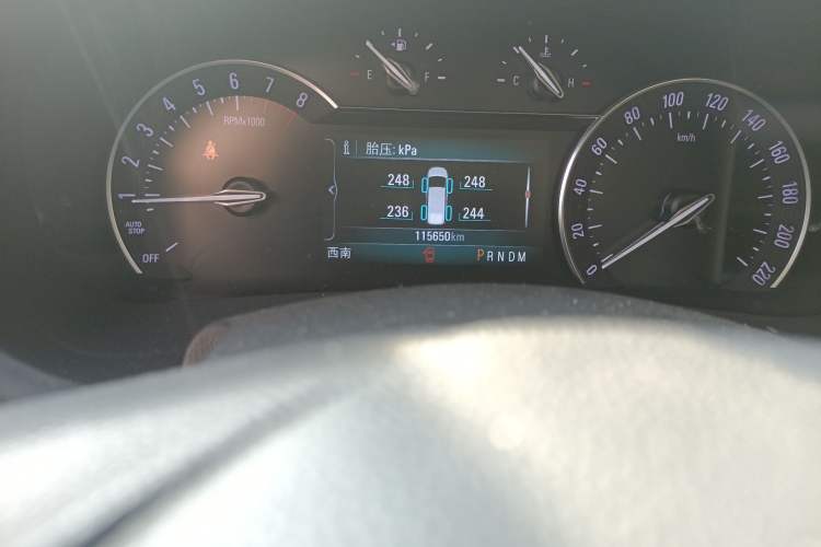 Used Buick GL8 2017 ES 28T Comfort Model China V Standard