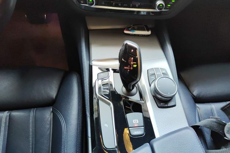 Used BMW 5 Series 2018 525i M Sport Package