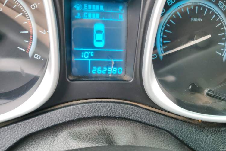 Used GAC Trumpchi GS5 2012 2.0L Manual Two-Wheel Drive Comfort Edition